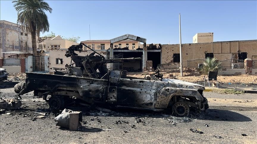 عقوبات بريطانية تشمل كبار القيادات من الج